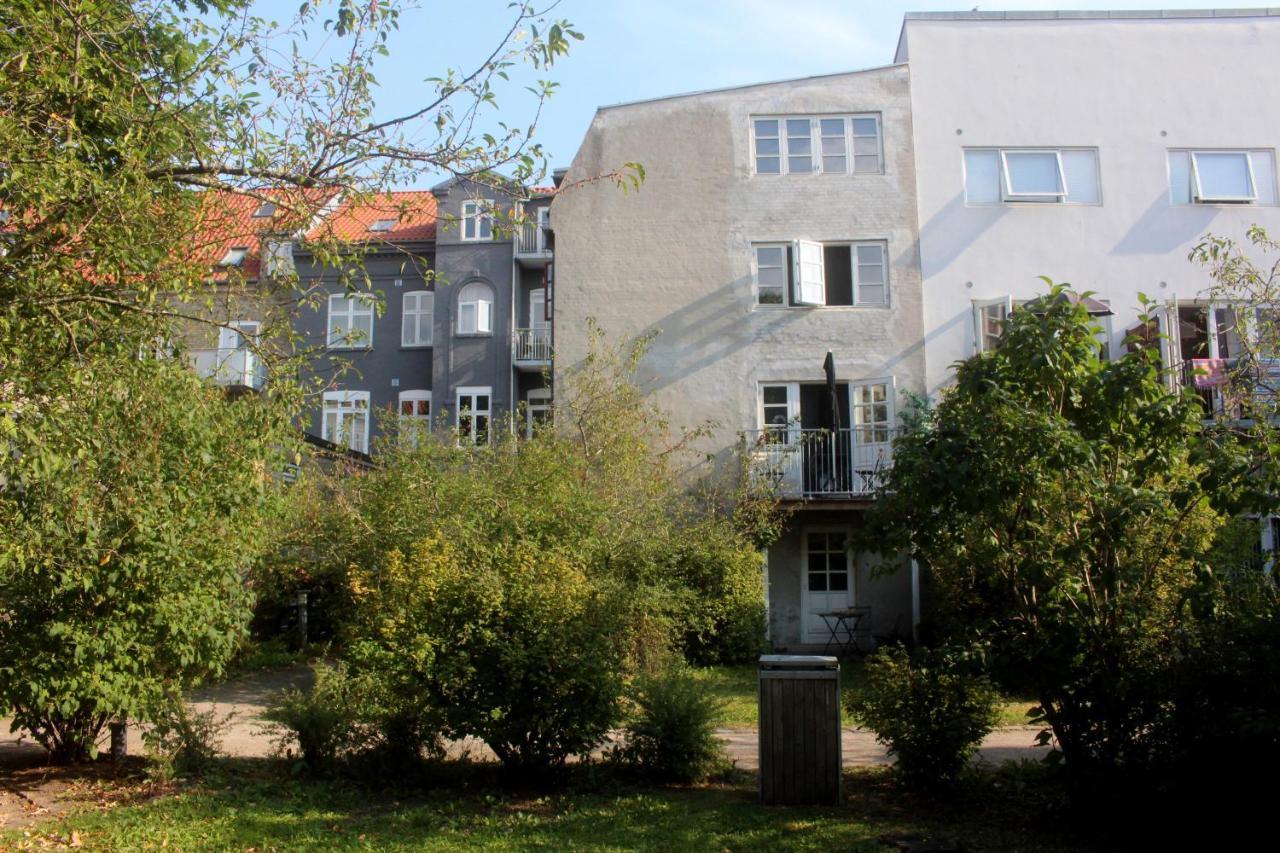 Aday - Apartment Suite 4 Aalborg Center エクステリア 写真